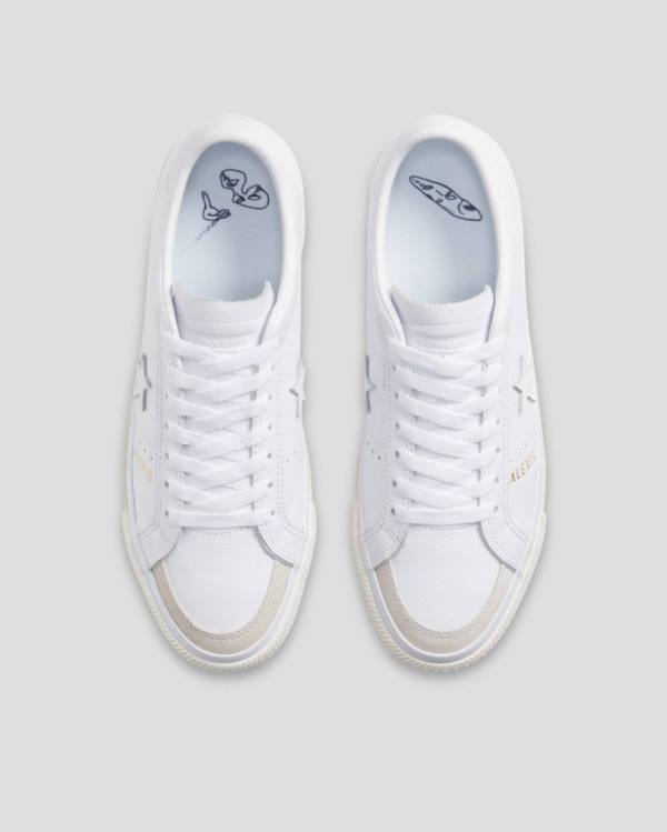 Tenisi Low Top Converse One Star Pro As 2 Designed By Alexis Albi | CV-307FMV